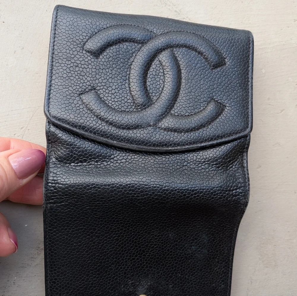 Authentic Chanel Black Leather Wallet With Authentication Card - Picture 9 of 9